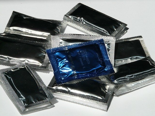 Kondomy – jakou mají výrobu a historii?