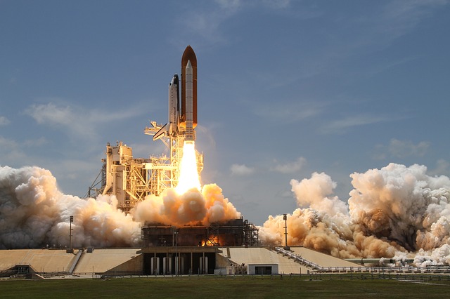 Úspěch rakety Falcon Heavy znamená revoluci pro výzkum vesmíru